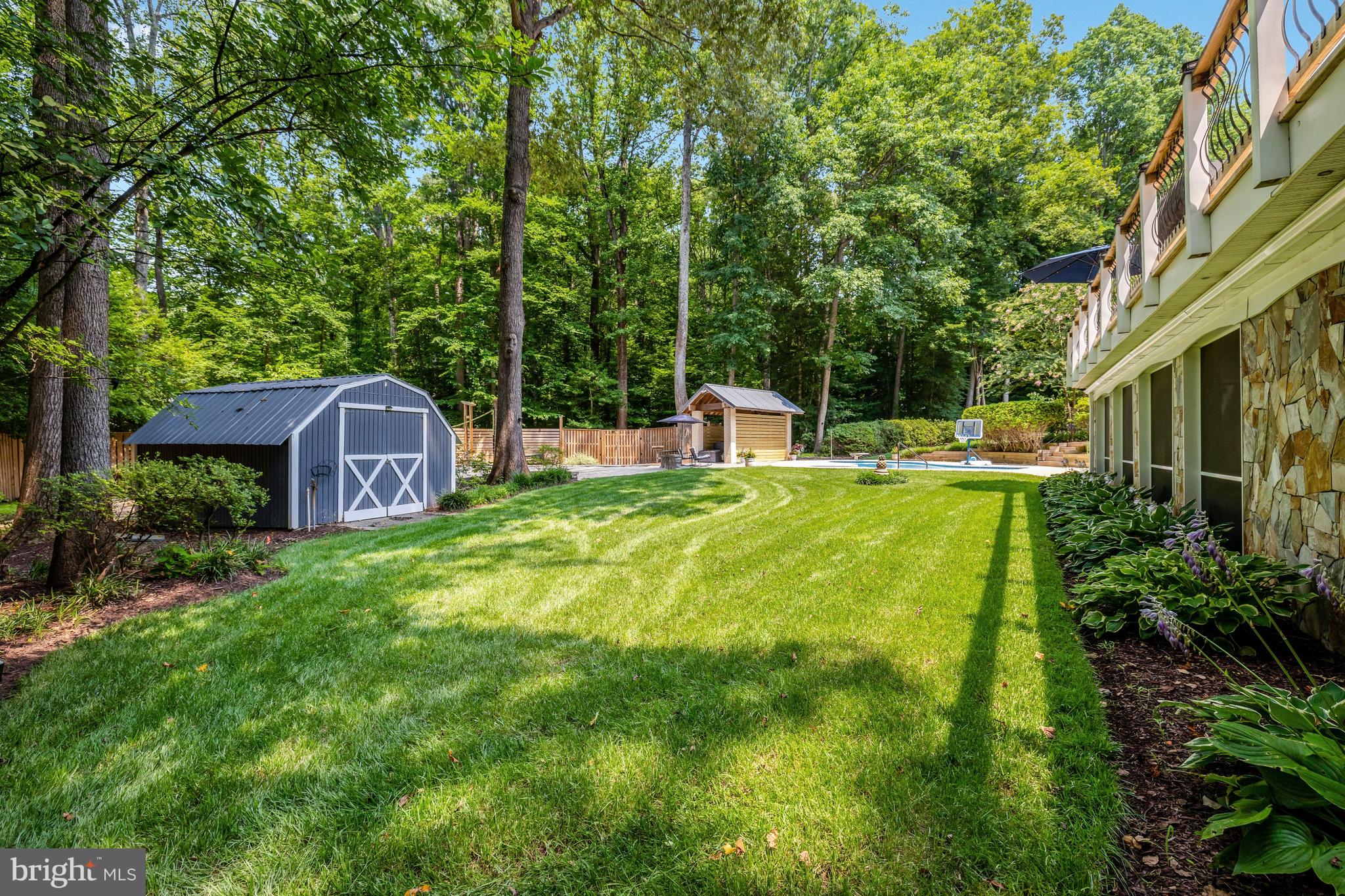 KILLARNEY - Residential