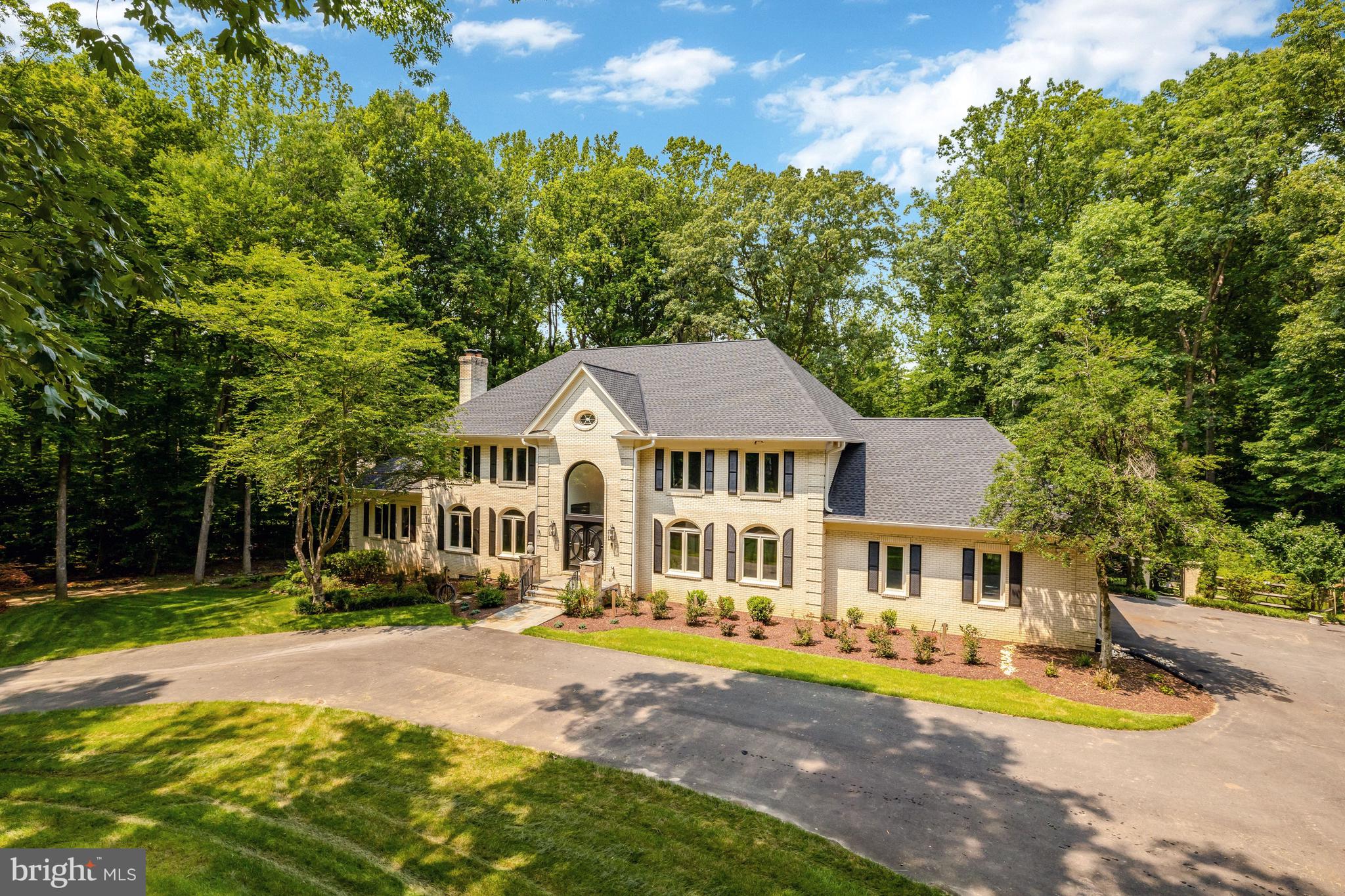 KILLARNEY - Residential