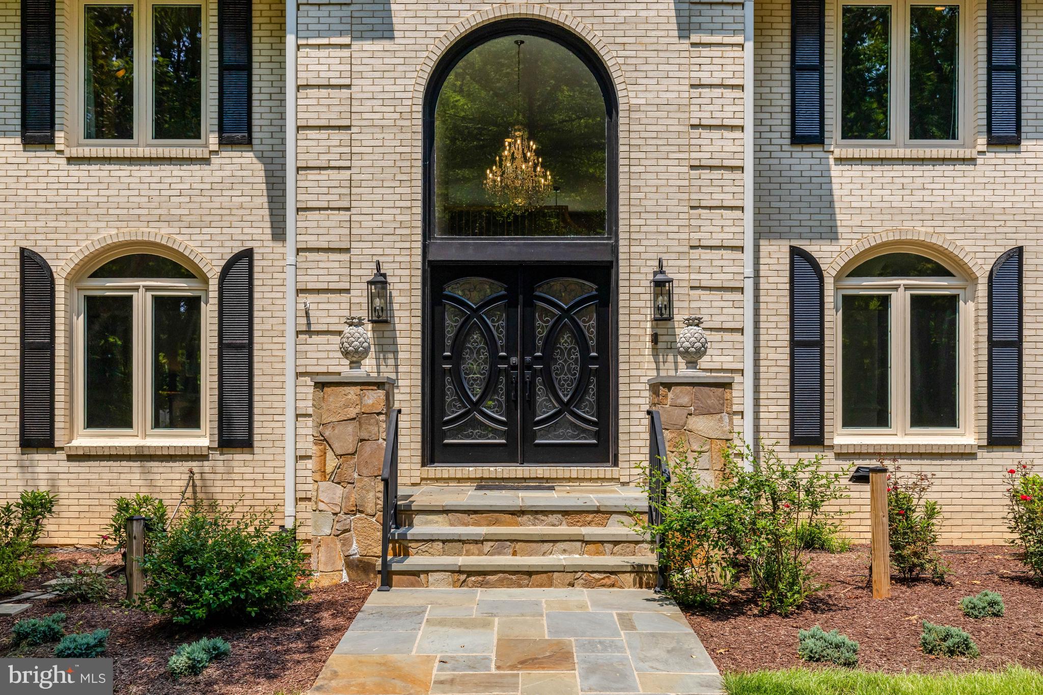 KILLARNEY - Residential