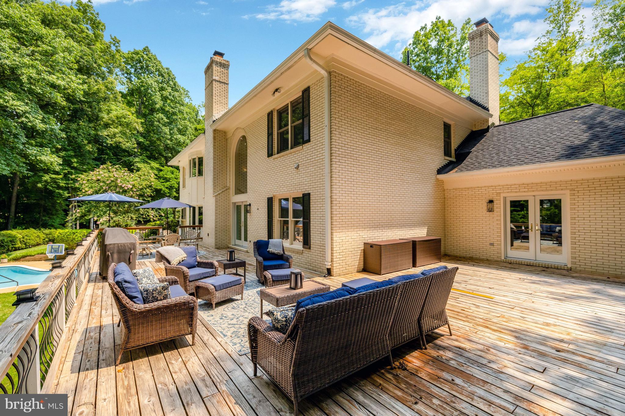KILLARNEY - Residential