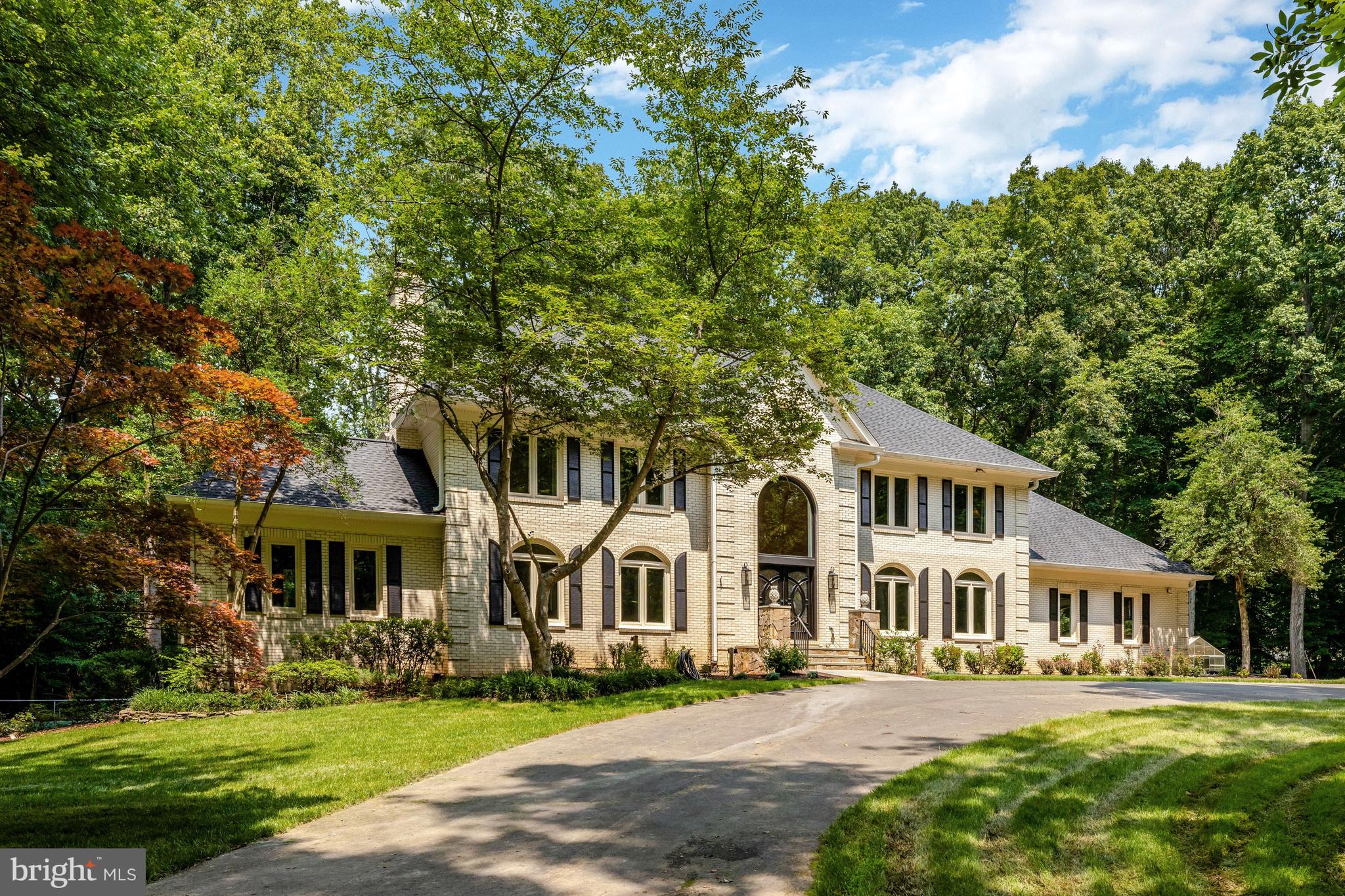 KILLARNEY - Residential