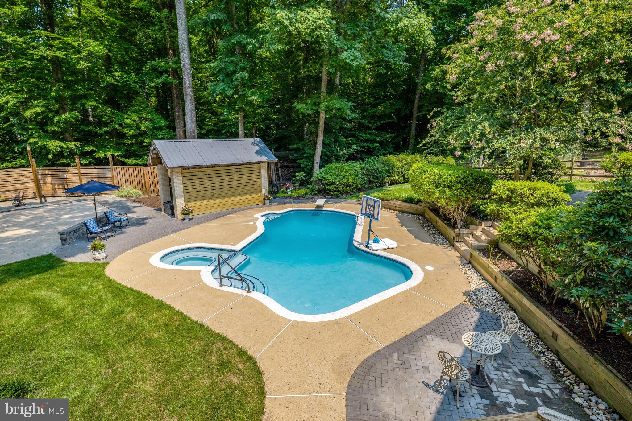KILLARNEY - Residential