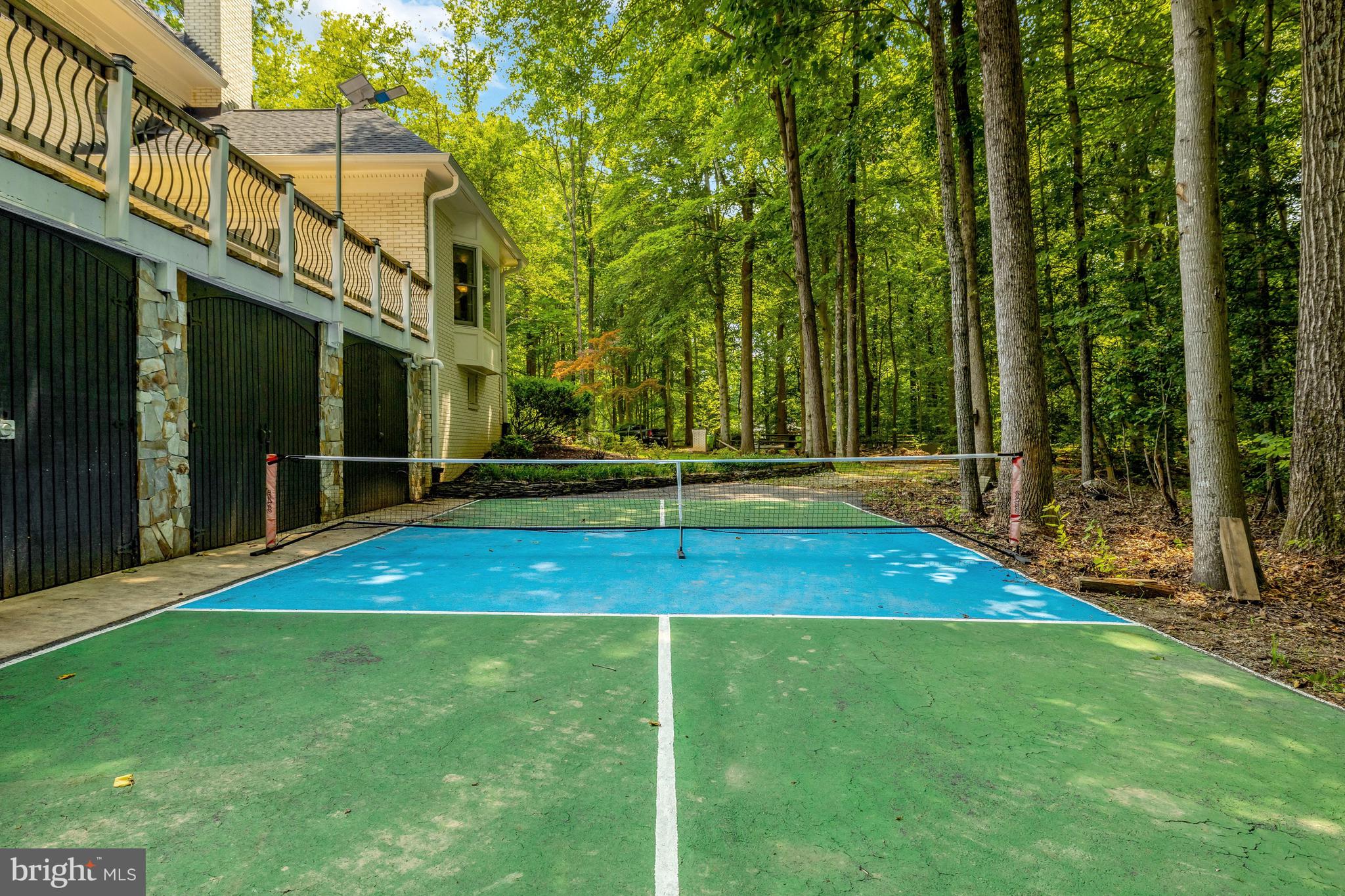 KILLARNEY - Residential