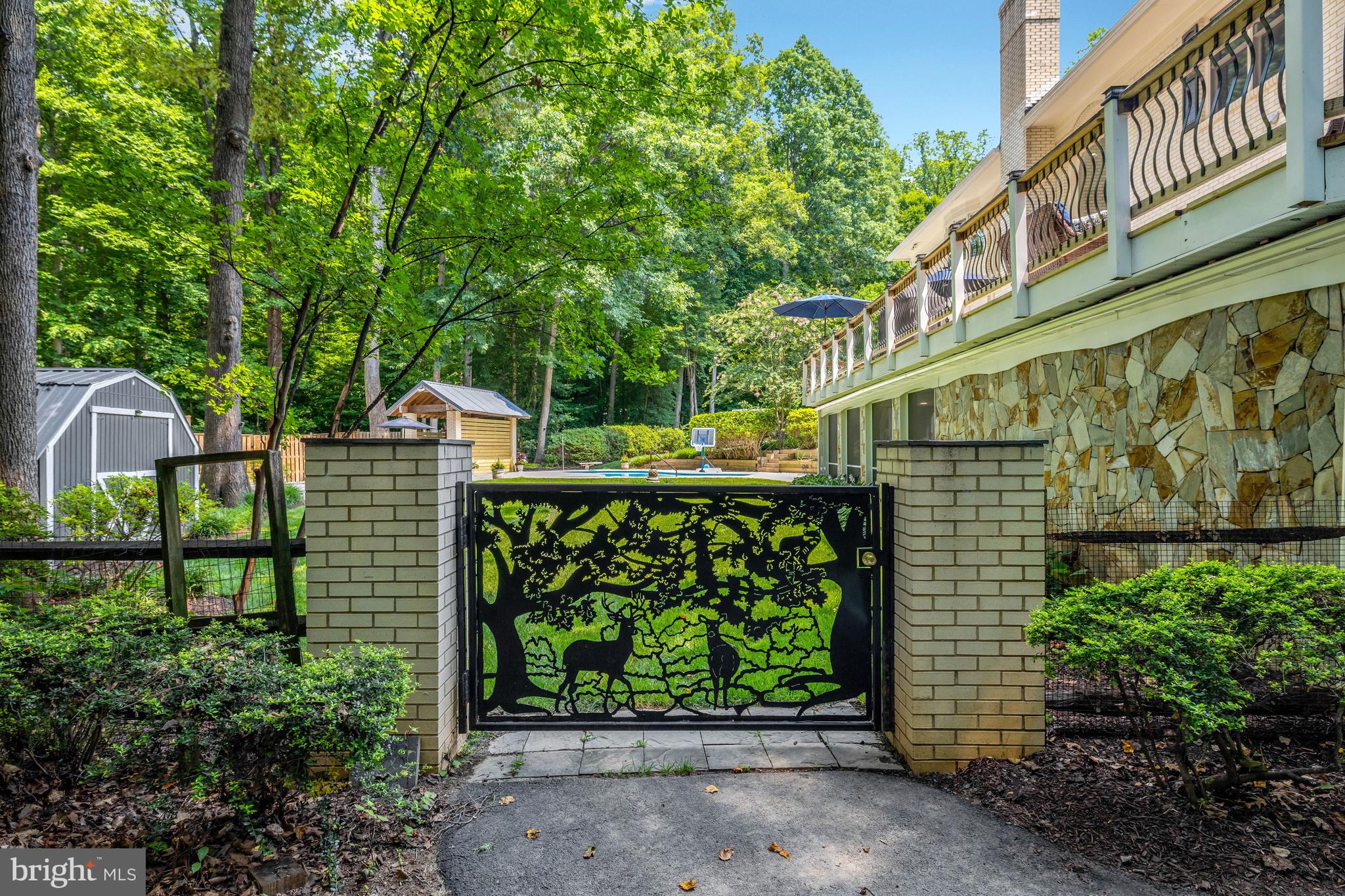 KILLARNEY - Residential