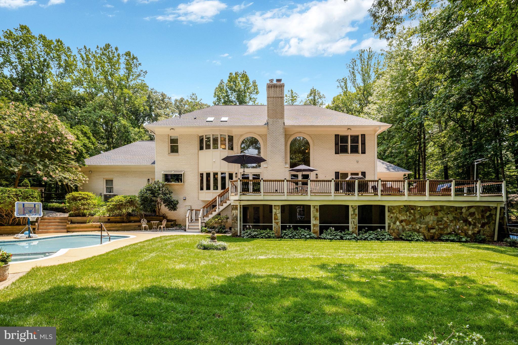 KILLARNEY - Residential