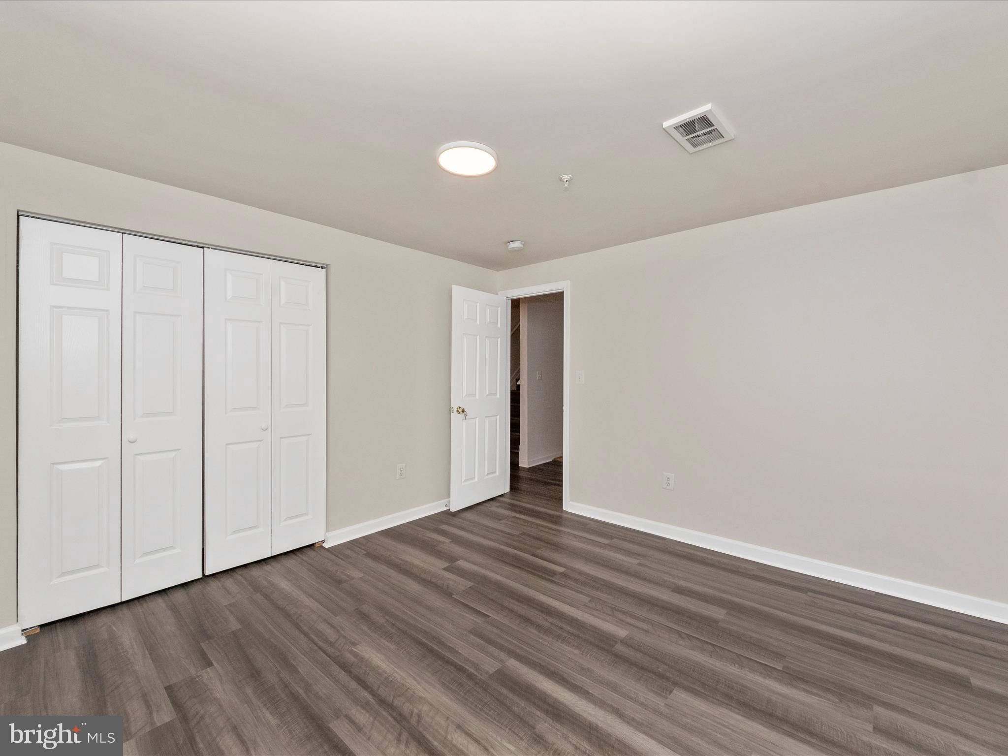 LAKELAND - Residential
