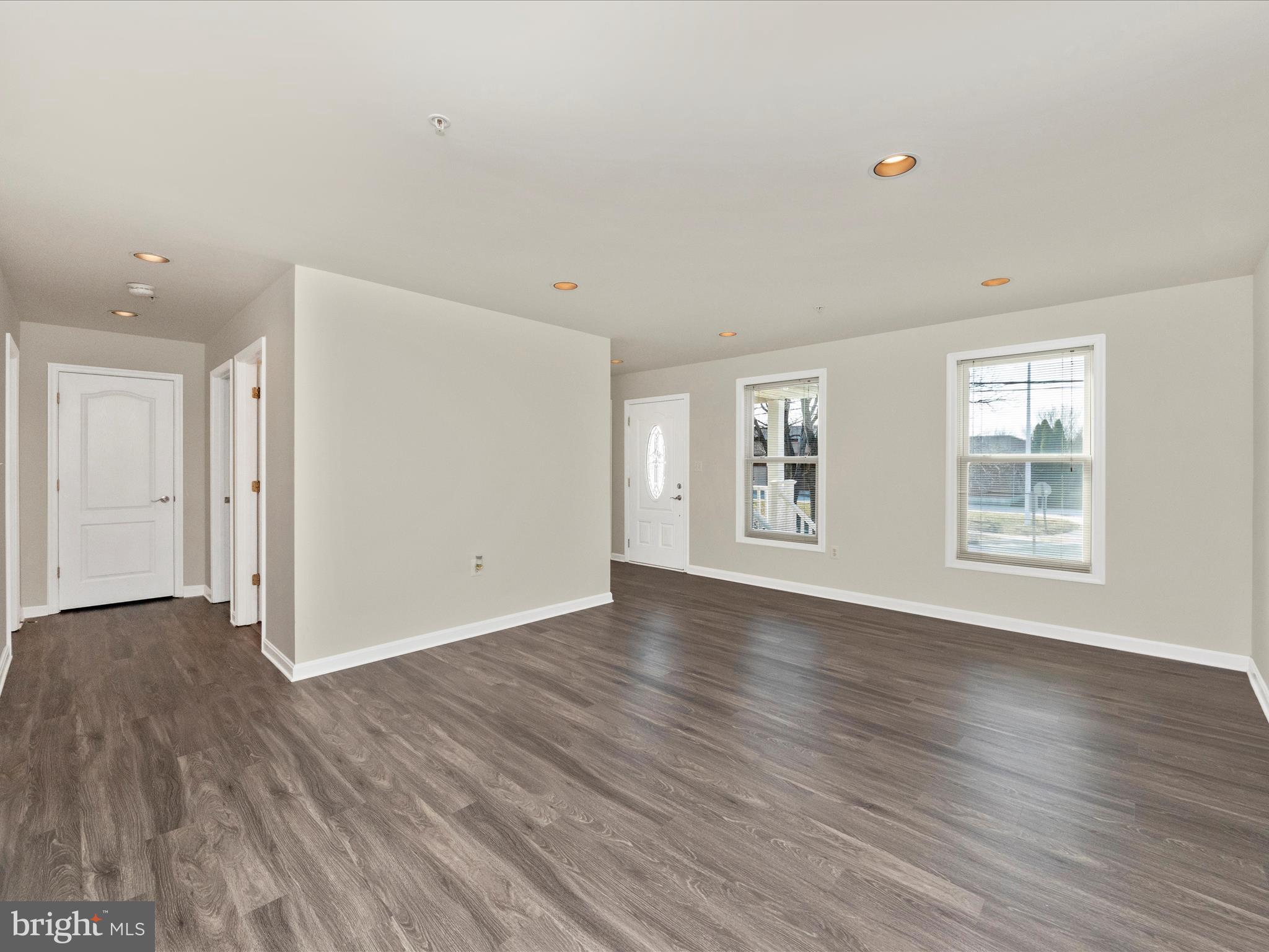 LAKELAND - Residential