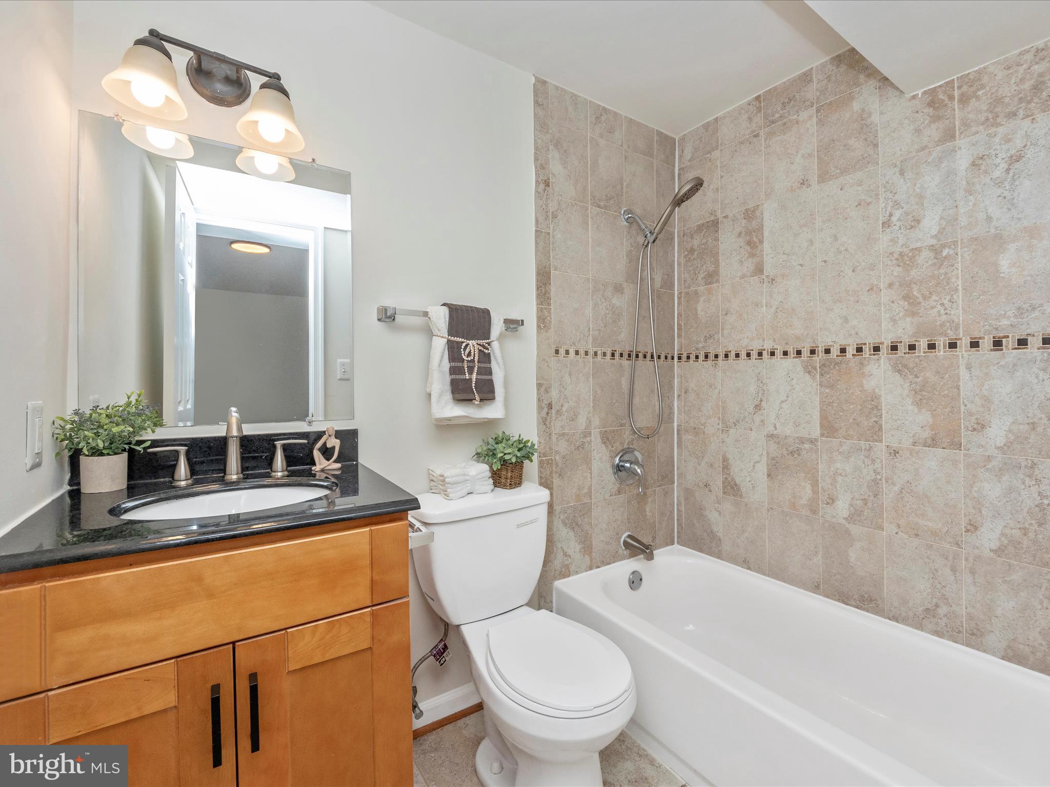 LAKELAND - Residential