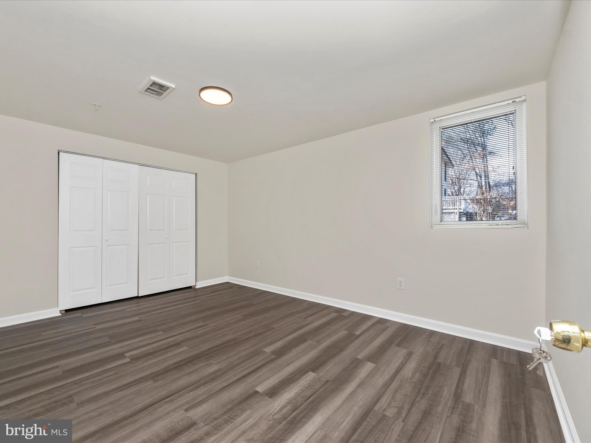 LAKELAND - Residential