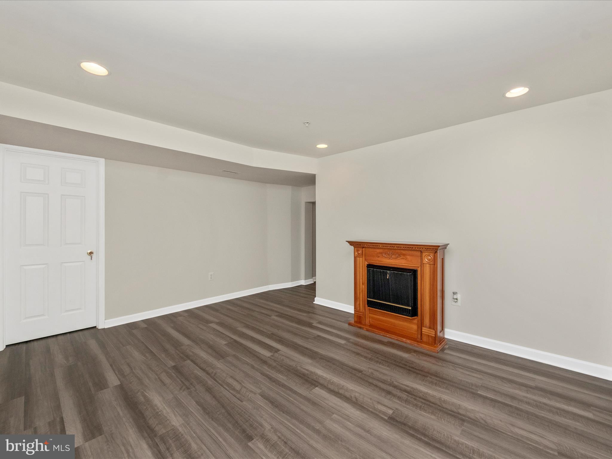 LAKELAND - Residential