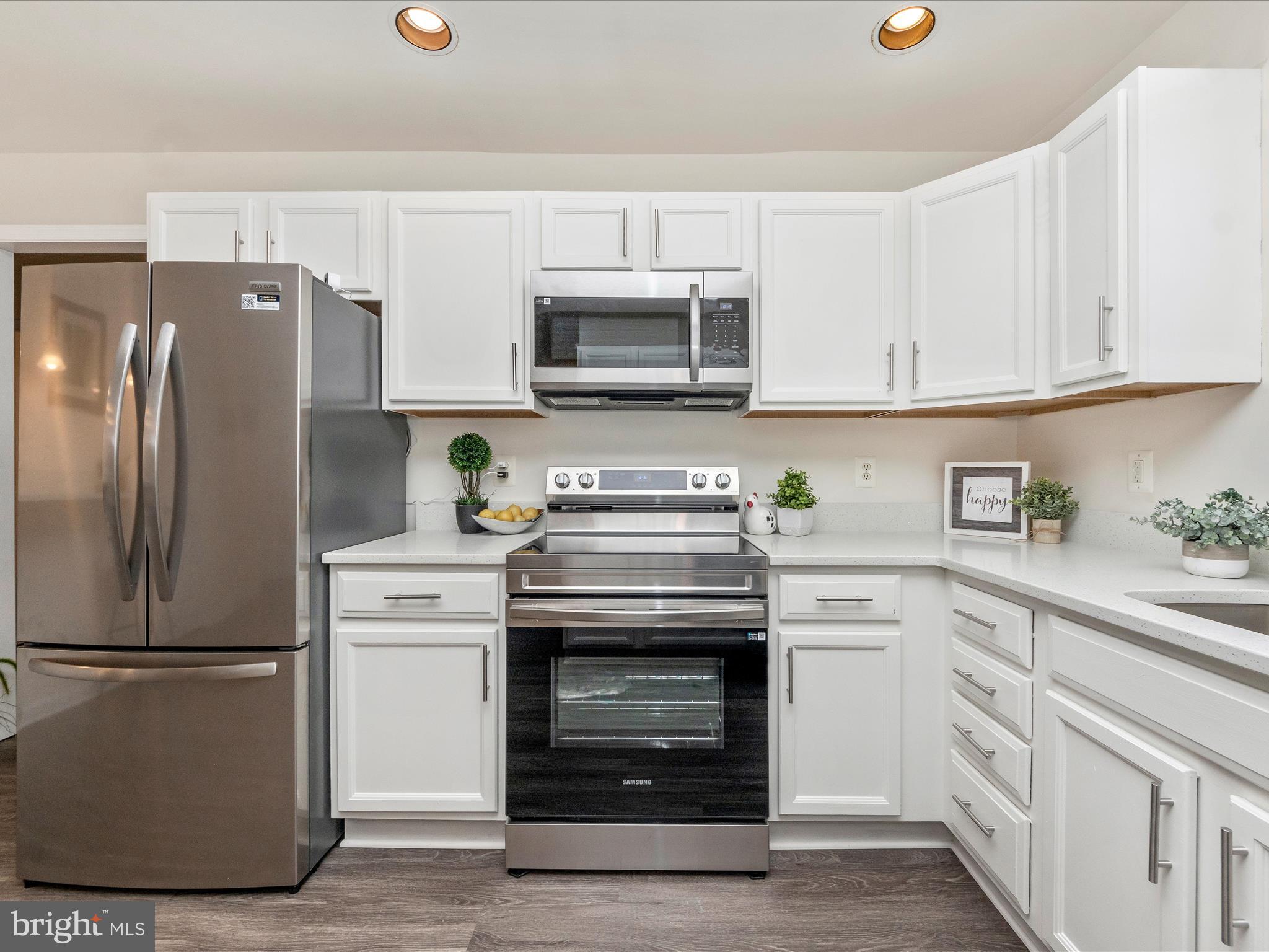 LAKELAND - Residential