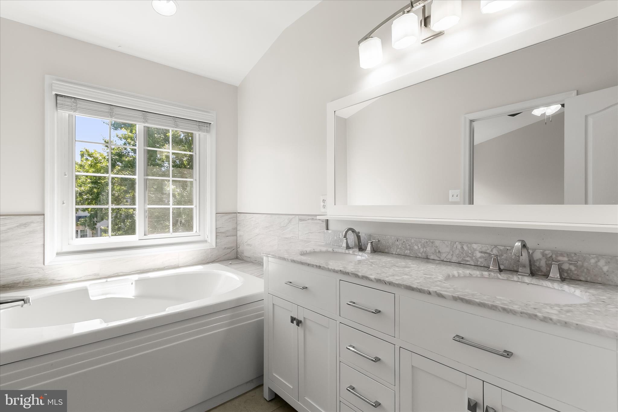 QUAIL RUN - Residential
