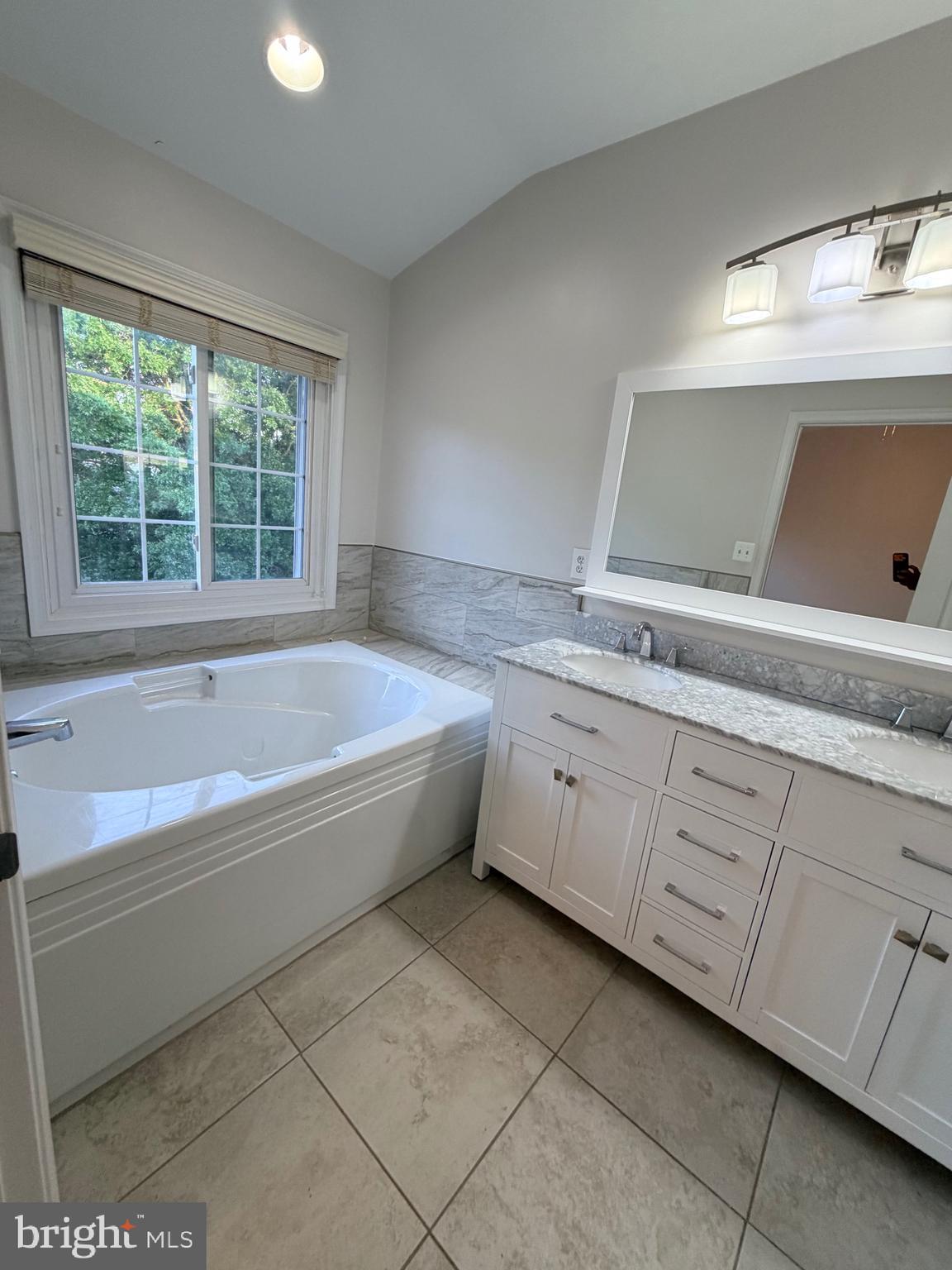 QUAIL RUN - Residential