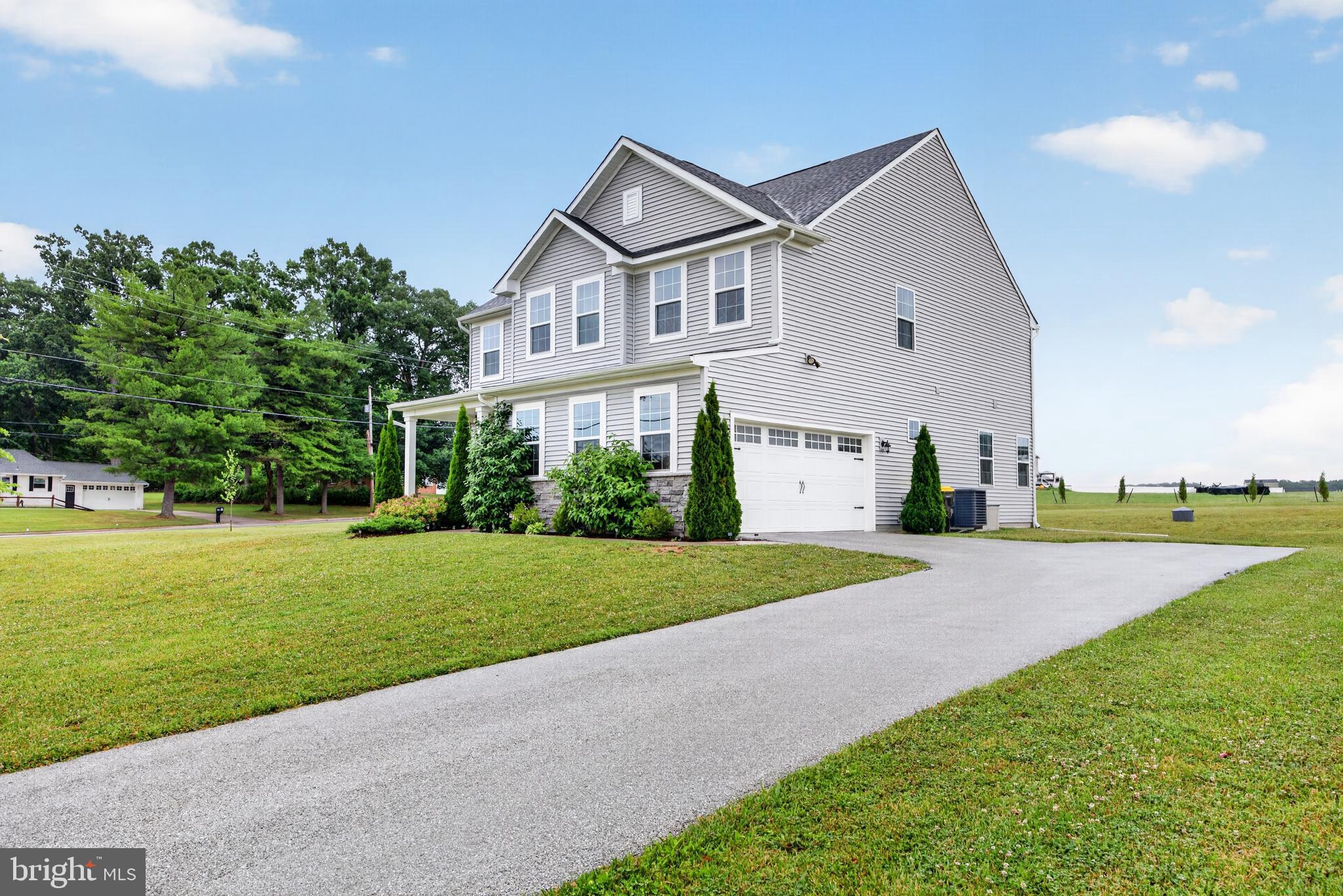 HIGH POINTE SOUTH - Residential