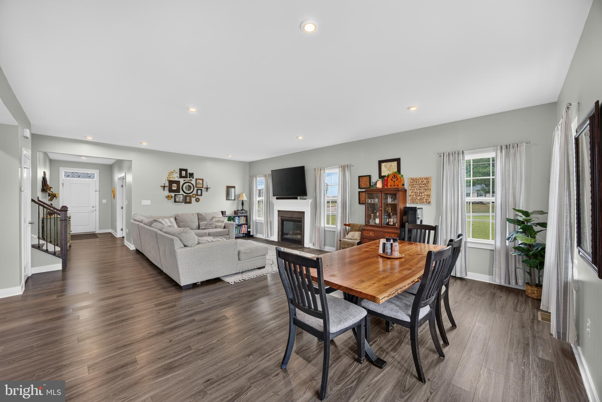 HIGH POINTE SOUTH - Residential