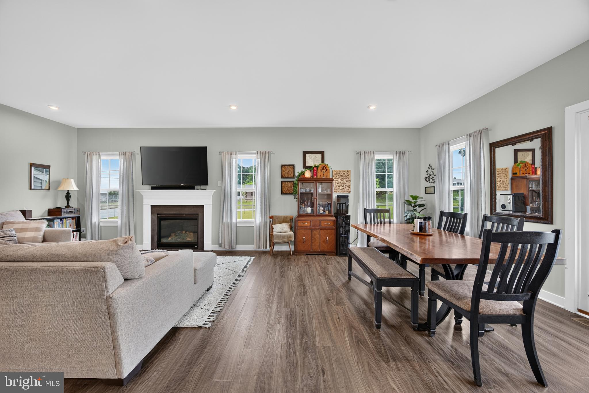 HIGH POINTE SOUTH - Residential