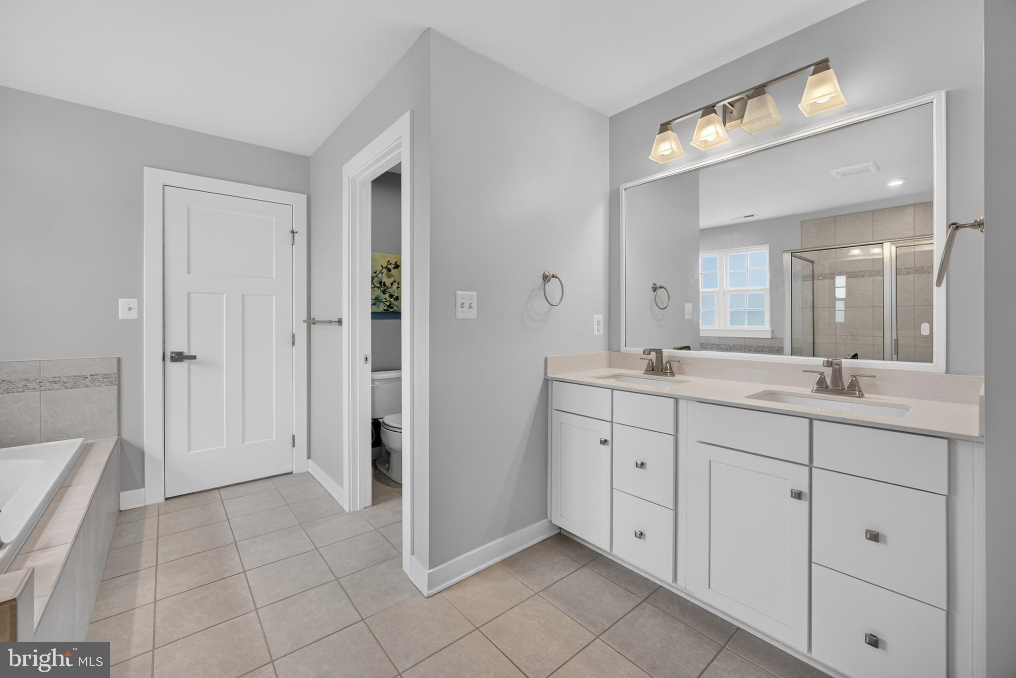HIGH POINTE SOUTH - Residential