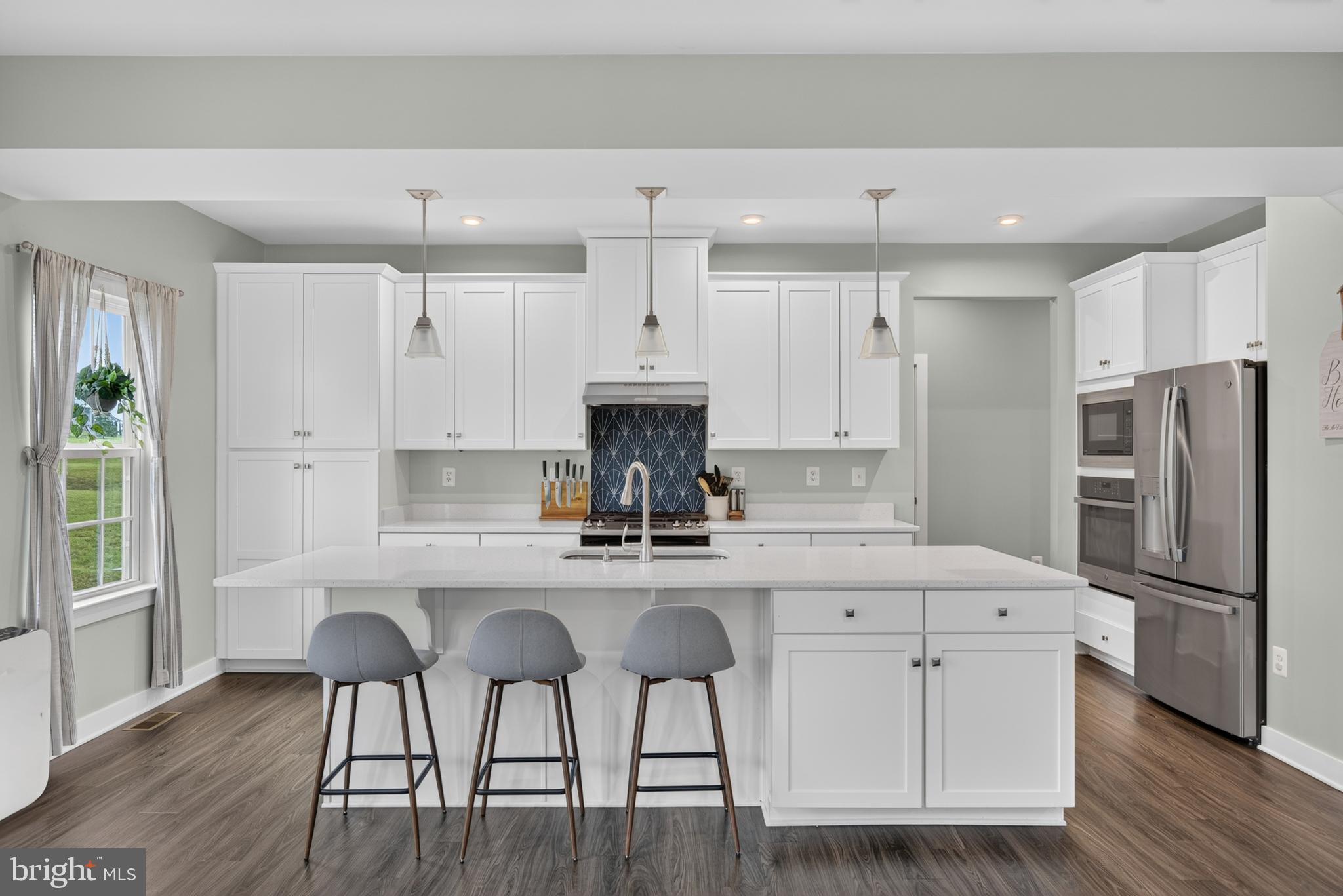 HIGH POINTE SOUTH - Residential