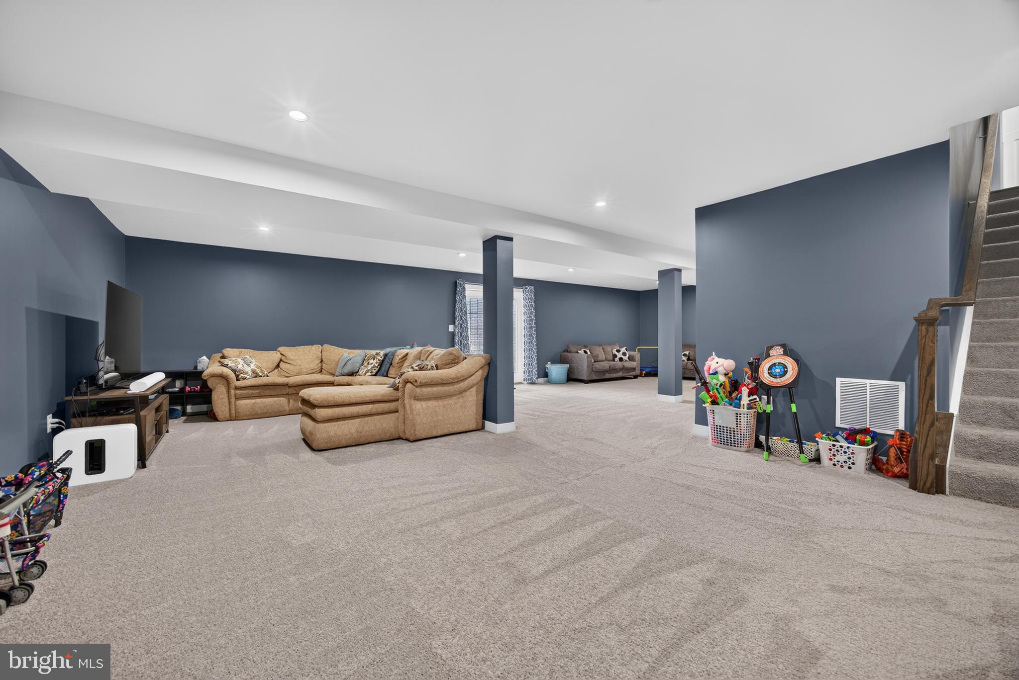 HIGH POINTE SOUTH - Residential