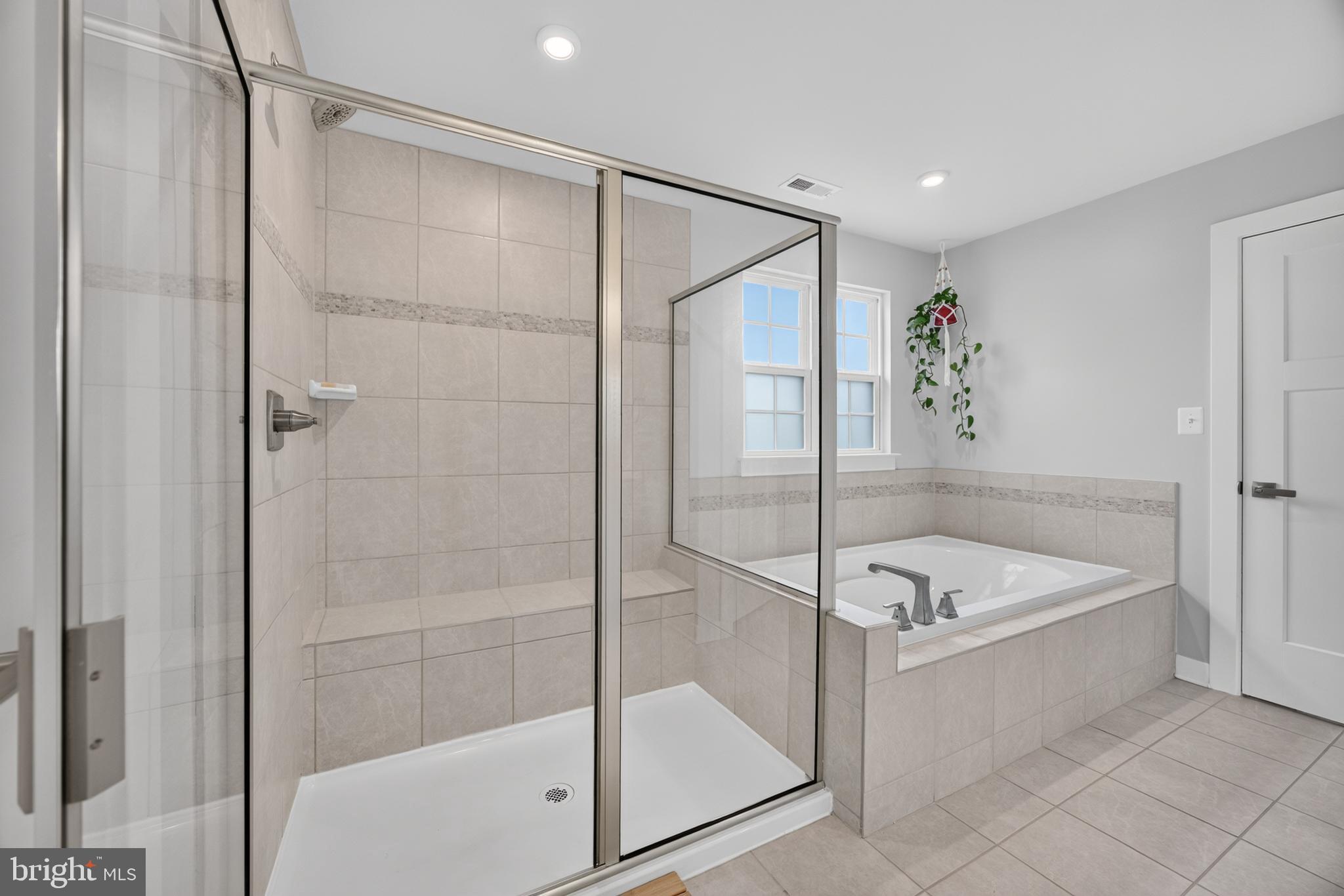 HIGH POINTE SOUTH - Residential