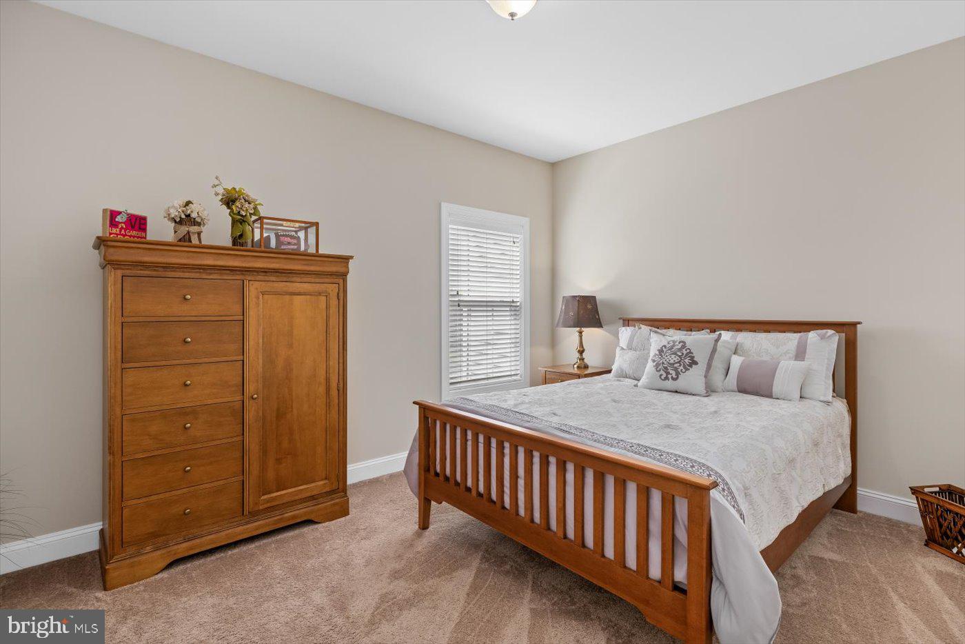 BLOOMSBURY FARM ESTATES - Residential