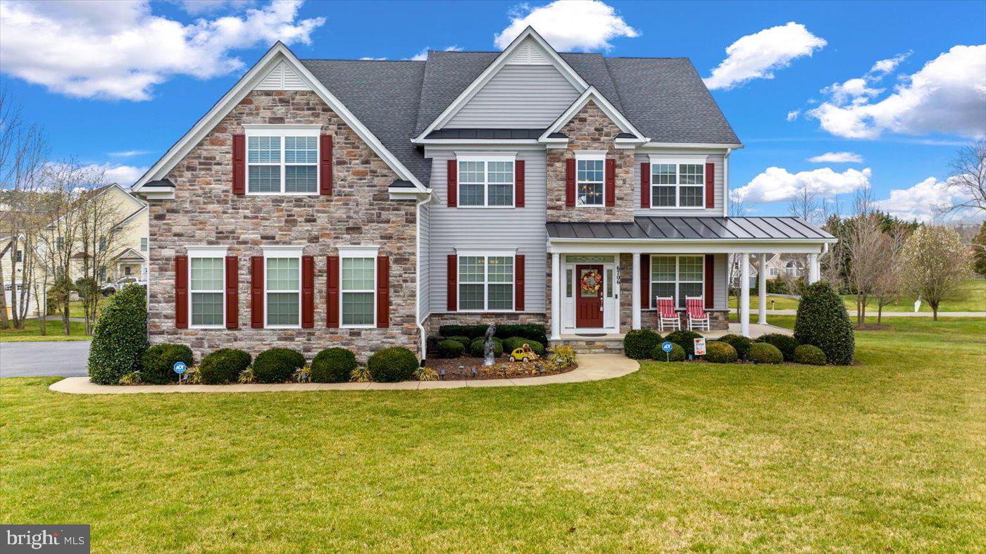 BLOOMSBURY FARM ESTATES - Residential