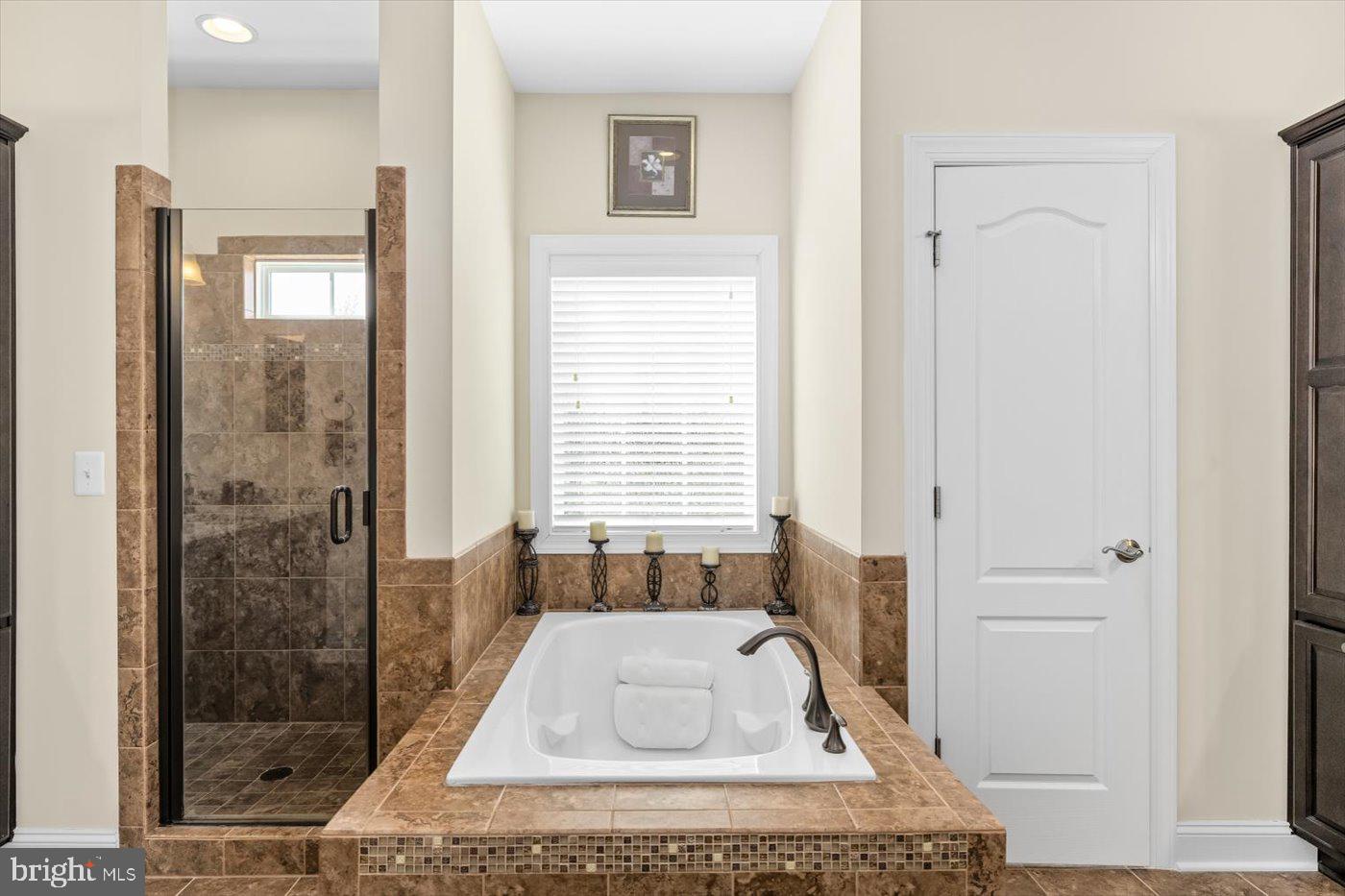 BLOOMSBURY FARM ESTATES - Residential