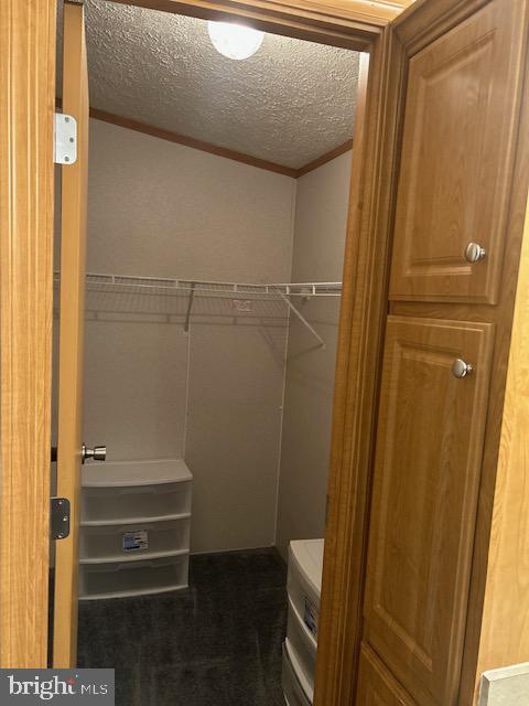 ESSEX/MIDDLE RIVER - Residential
