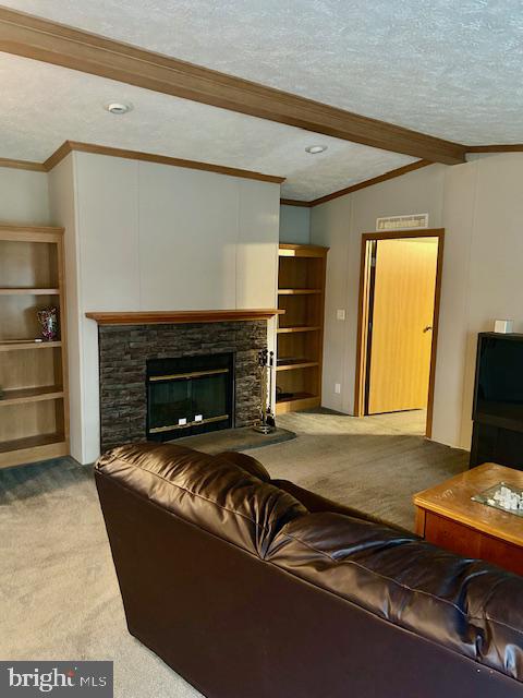 ESSEX/MIDDLE RIVER - Residential