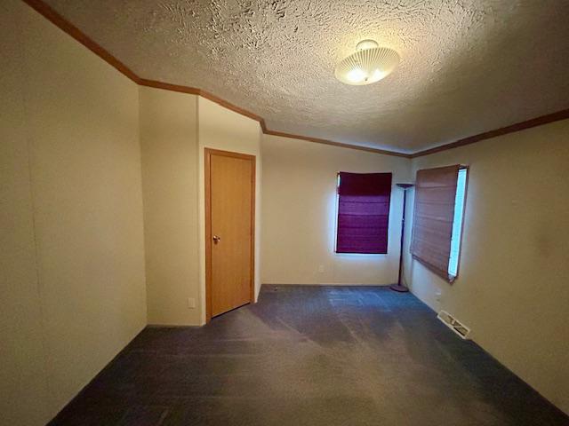ESSEX/MIDDLE RIVER - Residential
