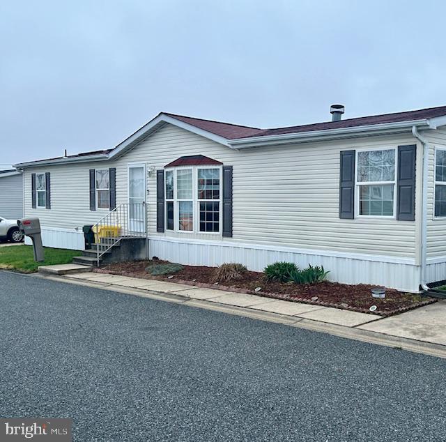 ESSEX/MIDDLE RIVER - Residential