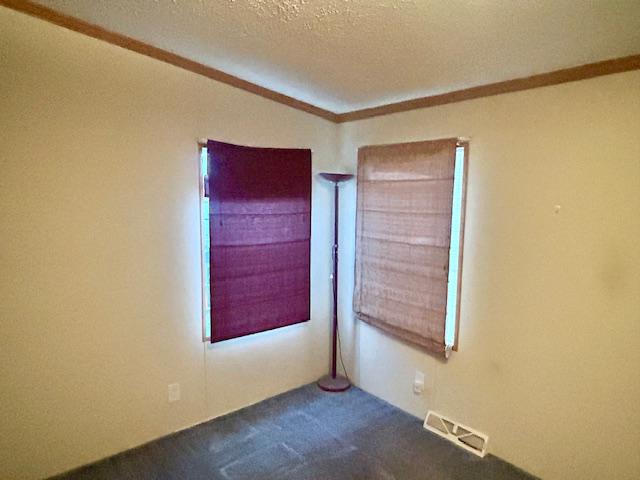 ESSEX/MIDDLE RIVER - Residential