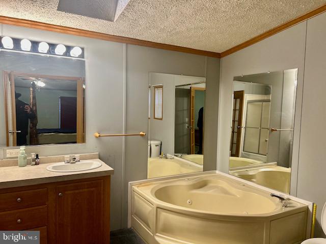 ESSEX/MIDDLE RIVER - Residential