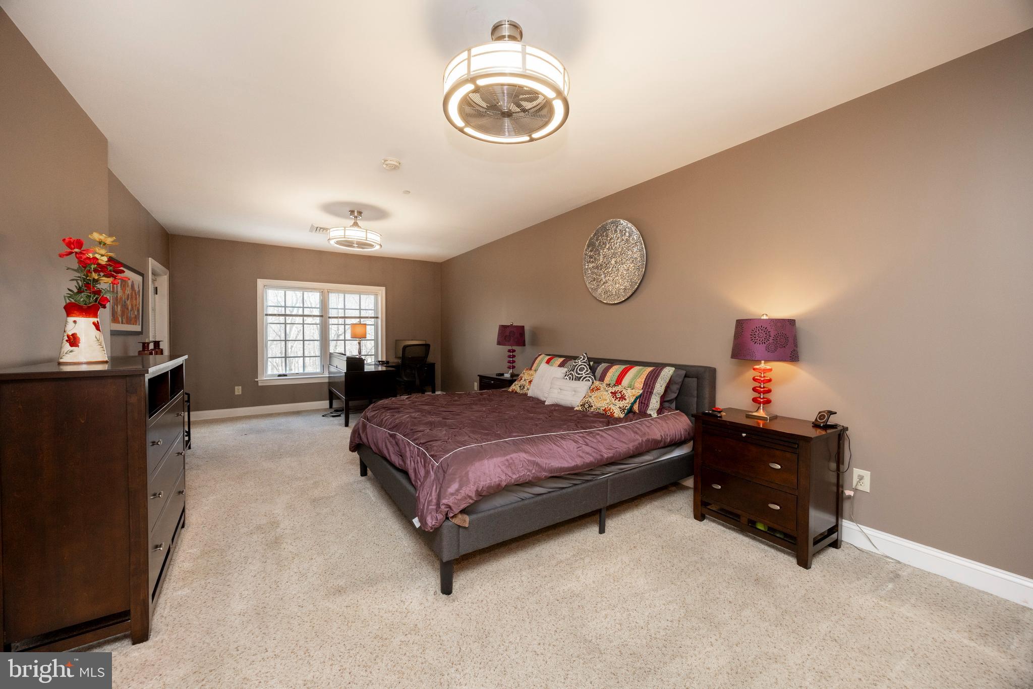 WELLINGTON EAGLEVIEW - Residential