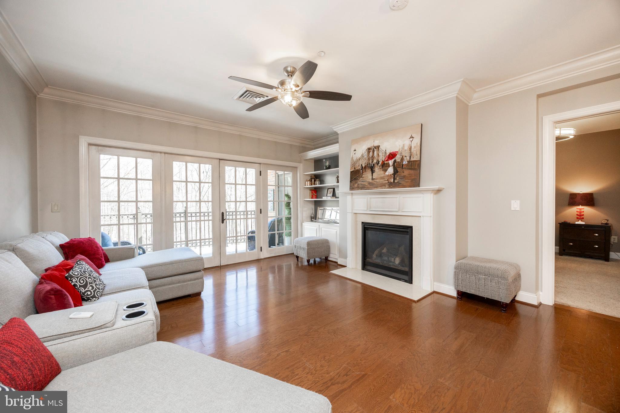 WELLINGTON EAGLEVIEW - Residential