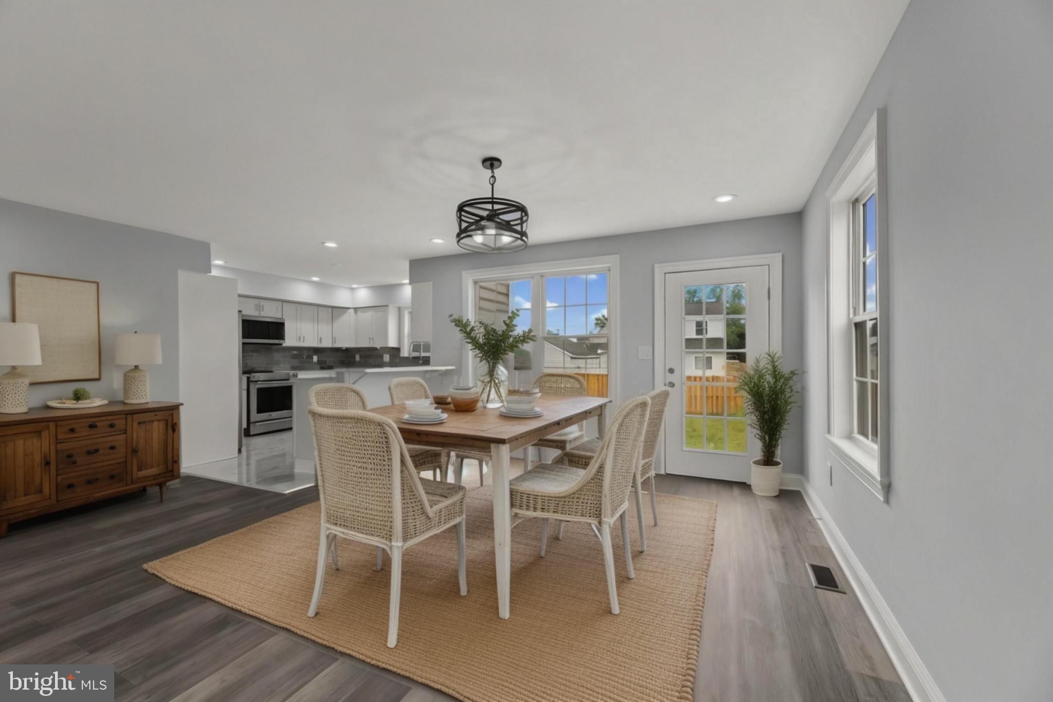 SUNSET BEACH - Residential