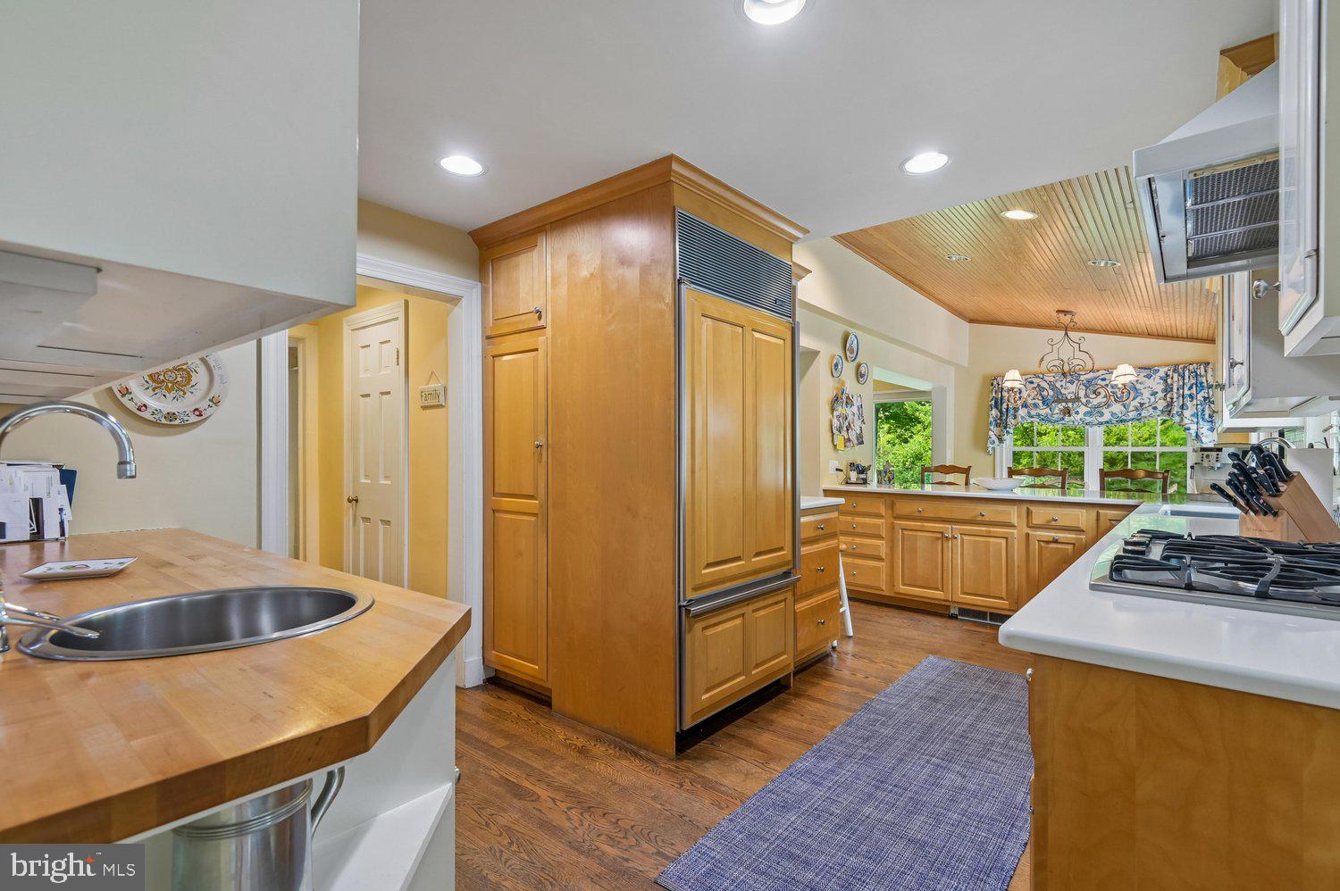POPLAR HILL - Residential