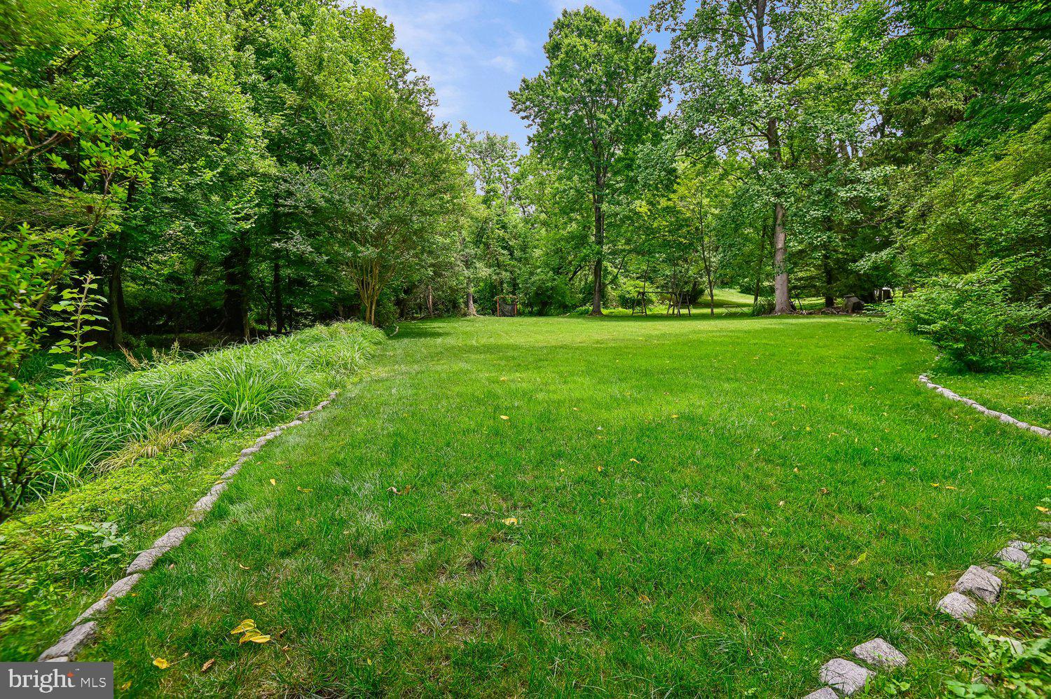 POPLAR HILL - Residential