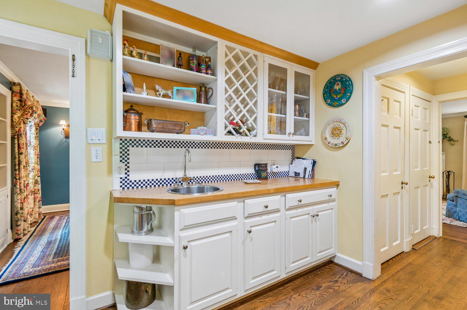 POPLAR HILL - Residential