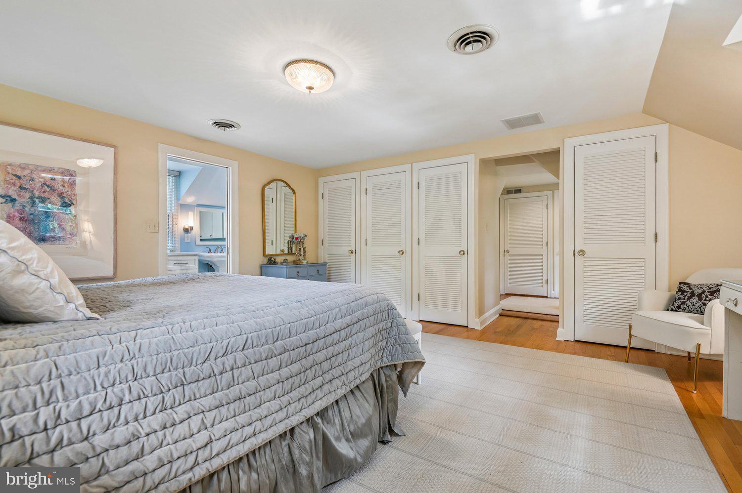 POPLAR HILL - Residential