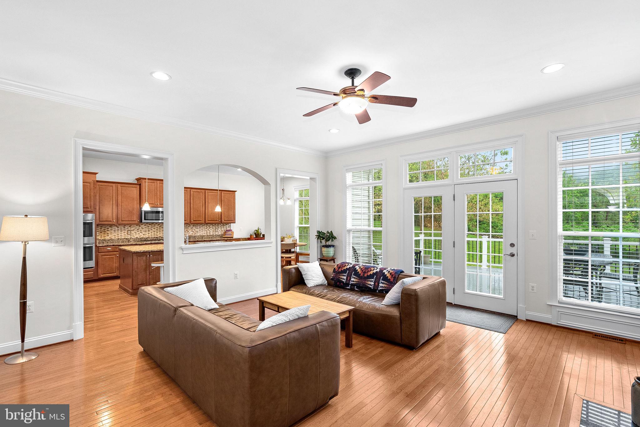 HIGHLANDS - Residential