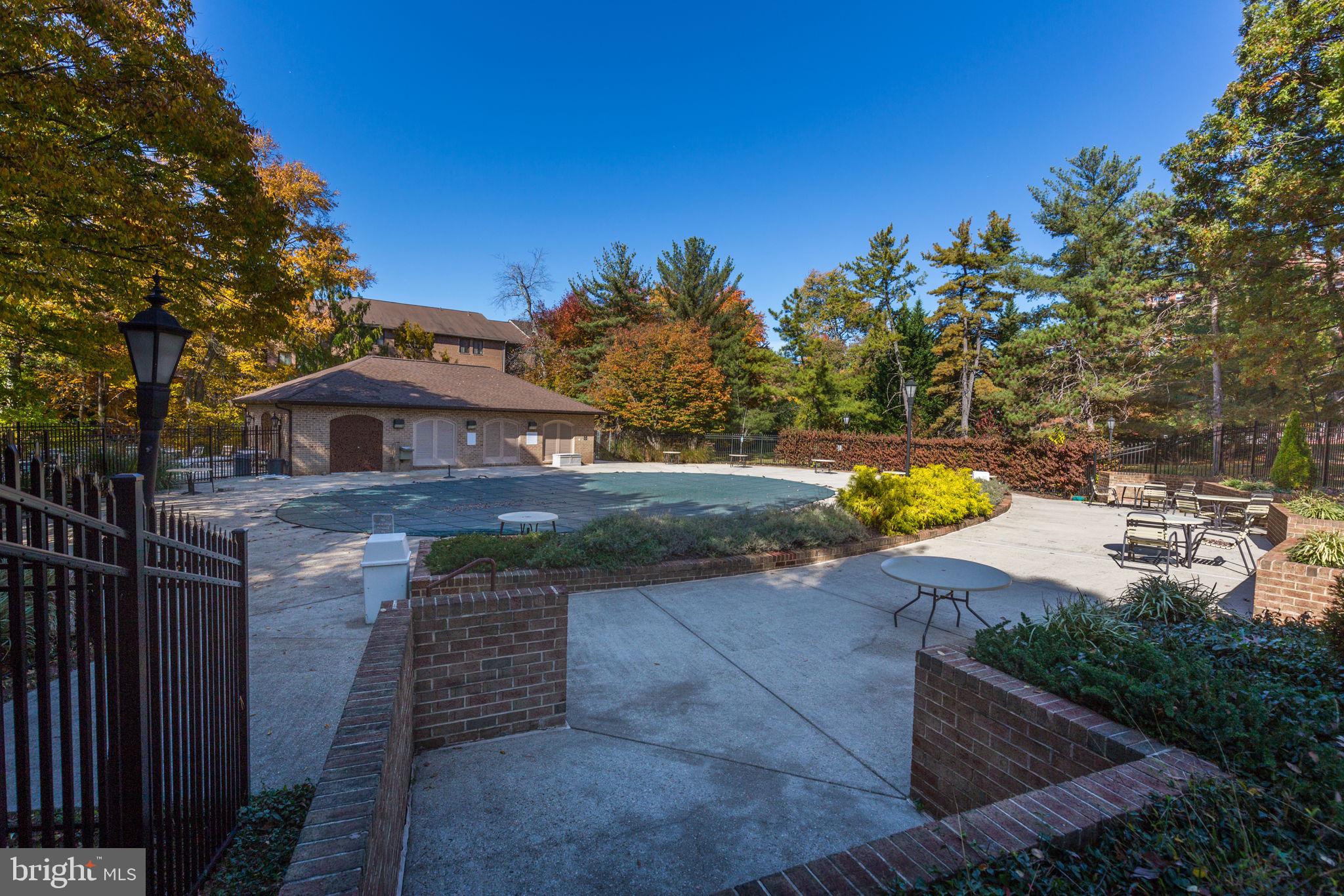 OLD GEORGETOWN VILL CODM - Residential