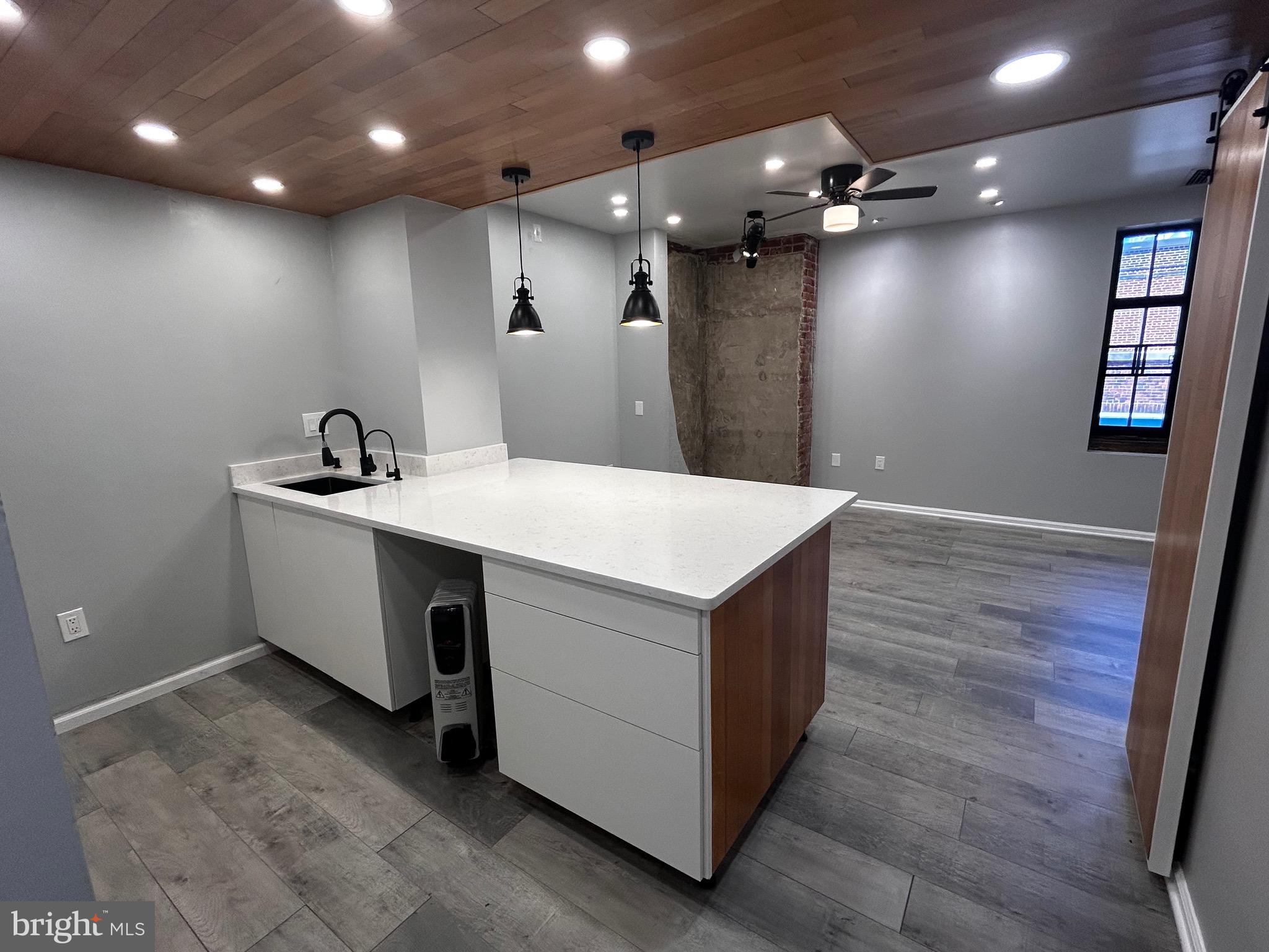 ART MUSEUM AREA - Residential