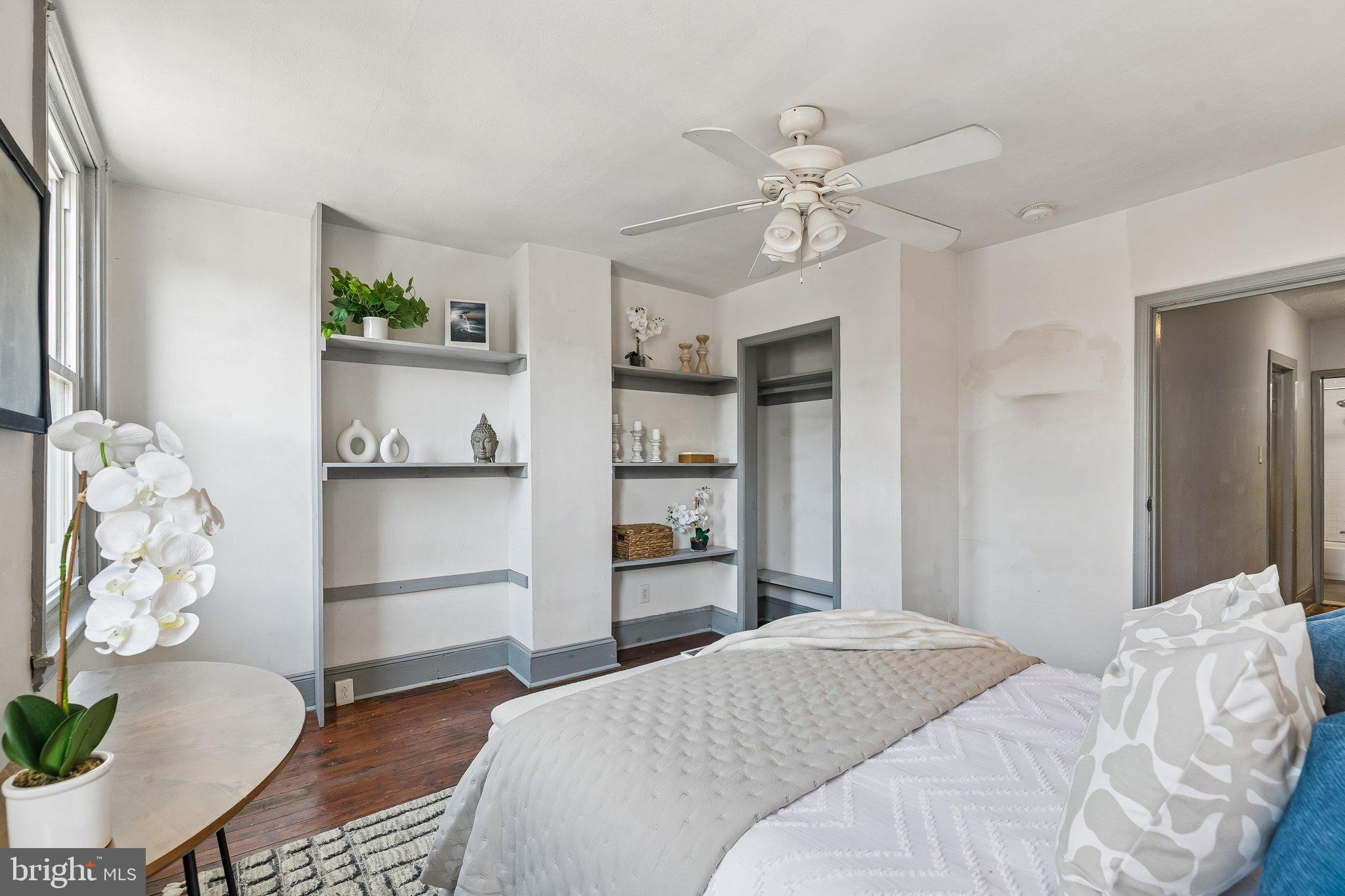 POINT BREEZE - Residential