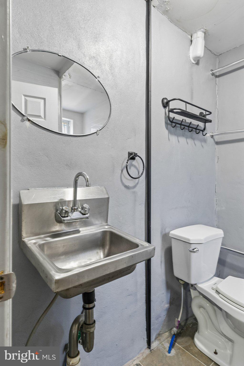 POINT BREEZE - Residential