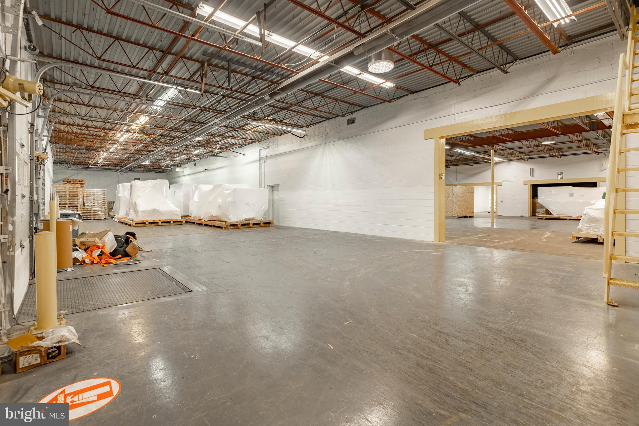 SOUTH LEBANON TOWNSHIP - Commercial Sale