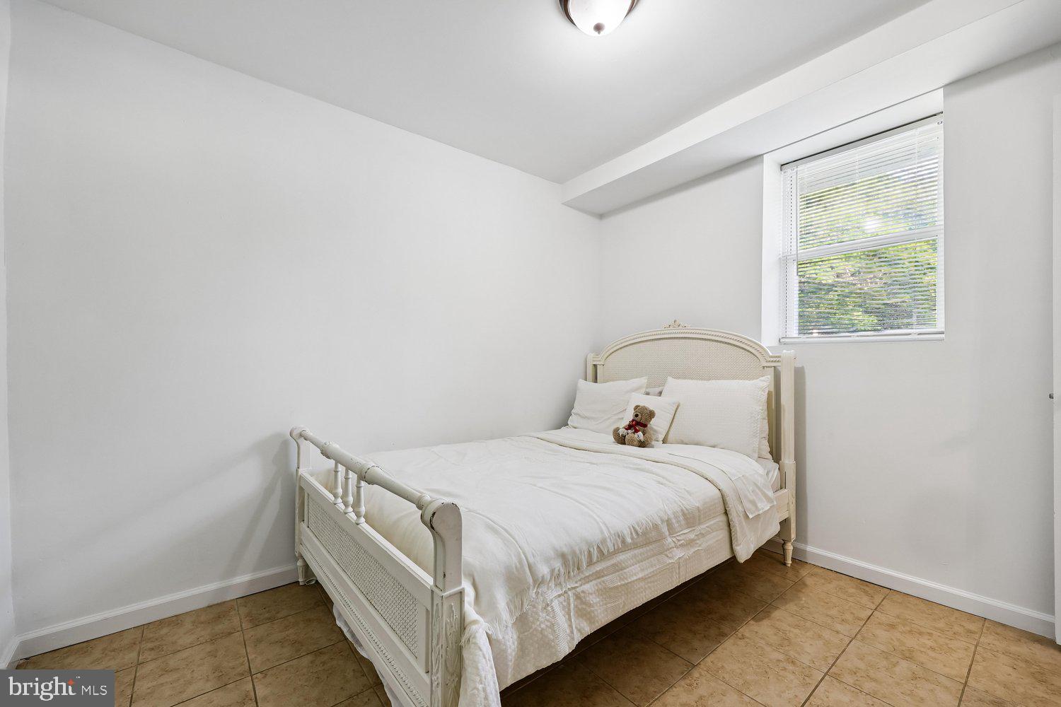 OLNEY OUTSIDE - Residential