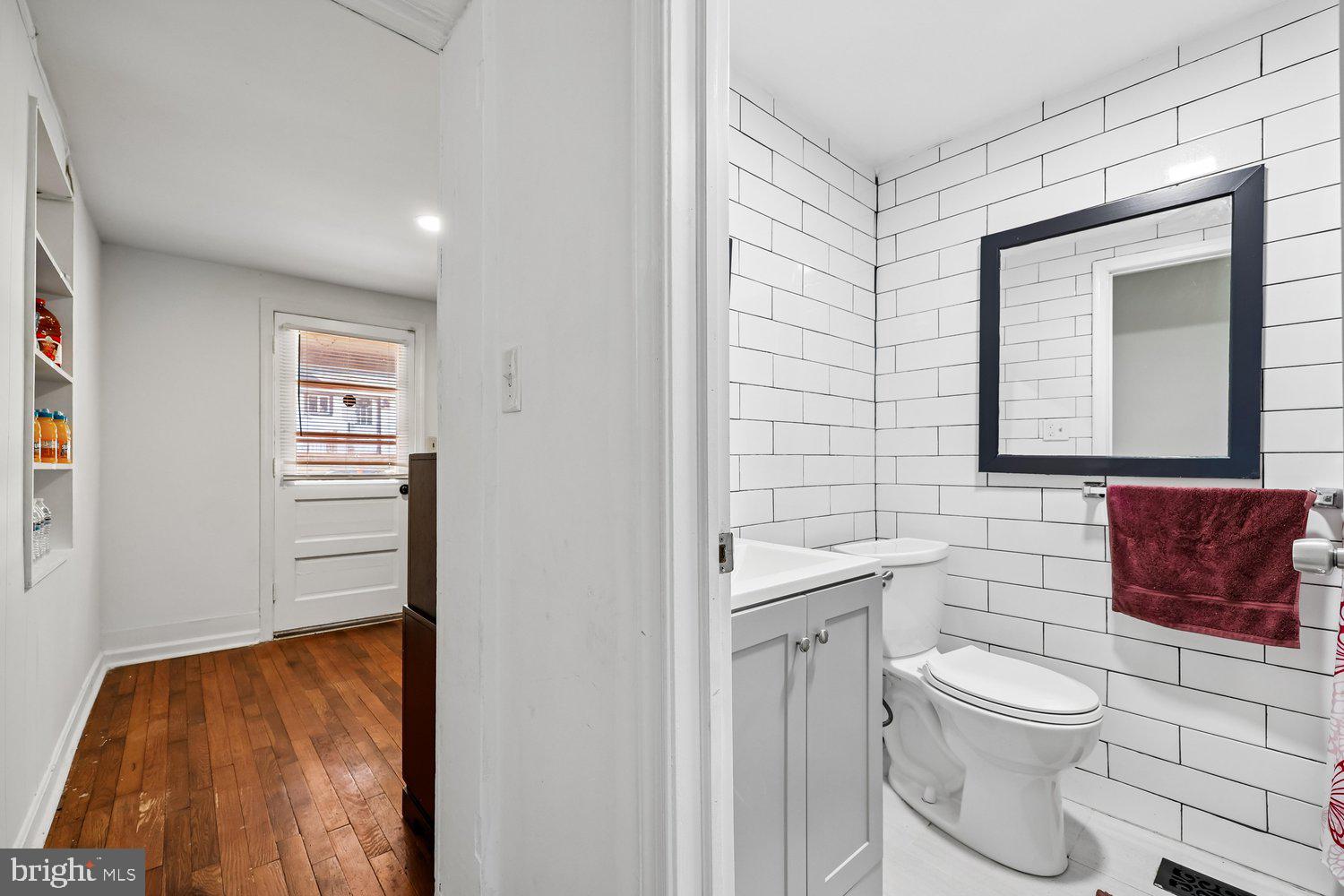OLNEY OUTSIDE - Residential
