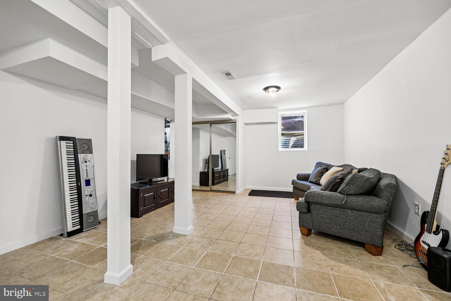 OLNEY OUTSIDE - Residential