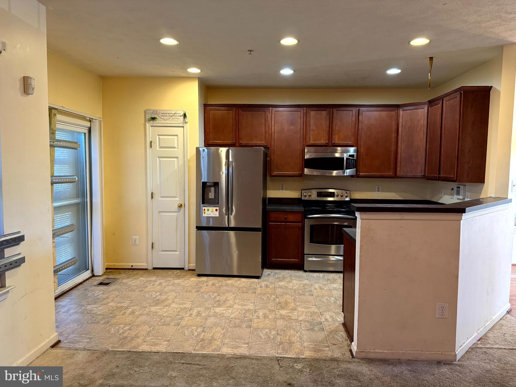 MIRAMAR LANDING - Residential